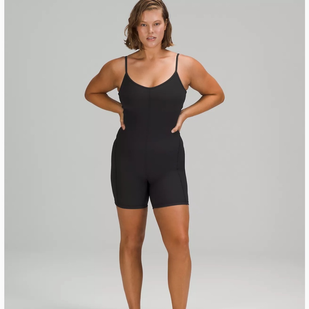 Lululemon Ribbed Contoured Unitard 6" size 2 Black